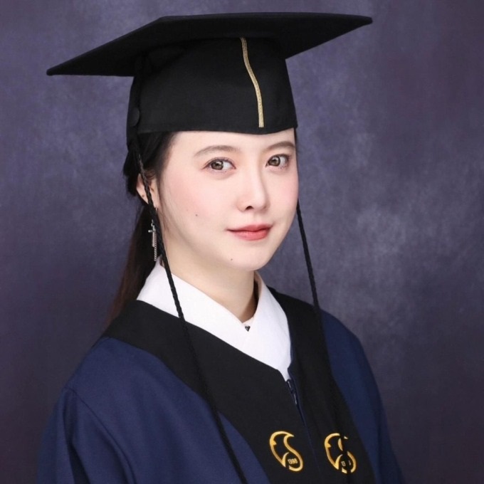 Goo Hye Sun đã tốt nghiệp trường đại học Sungkyunkwan danh giá với tấm bằng loại xuất sắc vào tháng 2 vừa qua