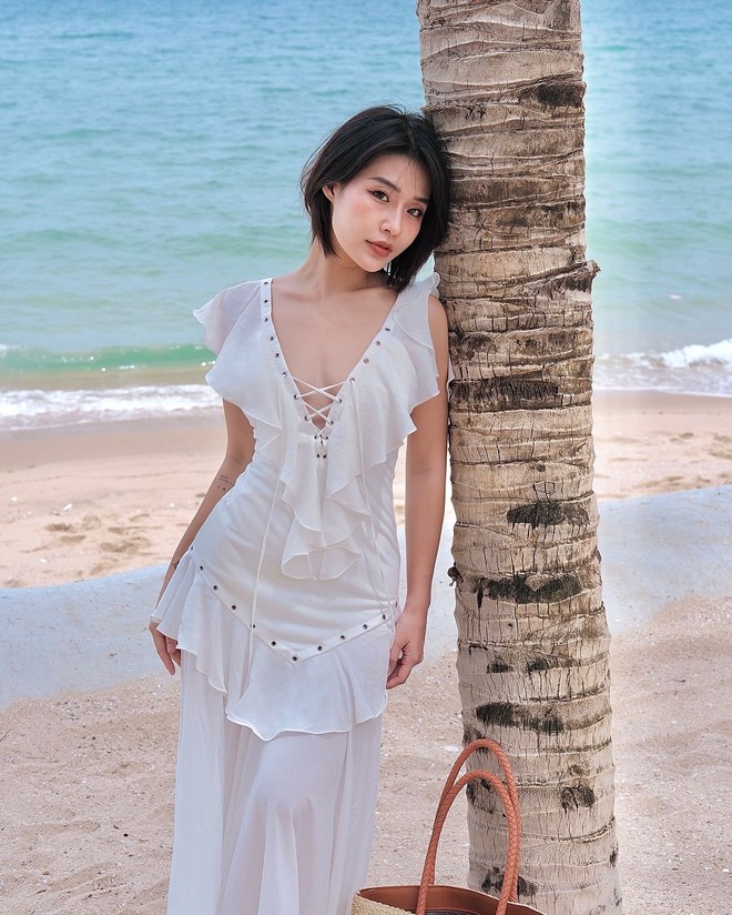 2 hot mom Trang Lou - Thanh Huyền bên năng động bên quyến rũ, style nào cũng “10 điểm không có nhưng”- Ảnh 27.