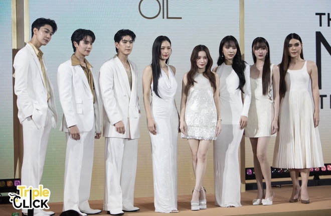 Han So Hee “phát sáng” tại event, như thế này ai chê nổi- Ảnh 16.