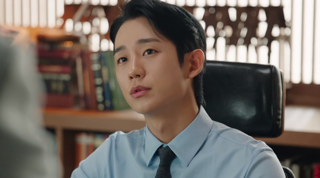 Love Next Door tập 4: Jung So Min một tay xử lý kẻ thù, còn có hành động khiến Jung Hae In "lụi tim"- Ảnh 2.