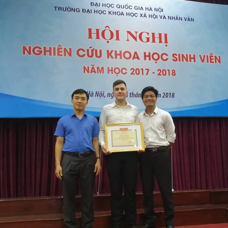 10.000 người nước ngoài theo học 1 ngành ở Việt Nam, ra trường không lo thiếu việc làm, thu nhập 10-15 triệu đồng trong tầm tay