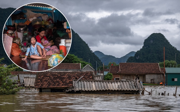 Chồng đi làm xa, Vợ ôm 2 con nhỏ “Chạy lụt” trong đêm ở Quảng Bình