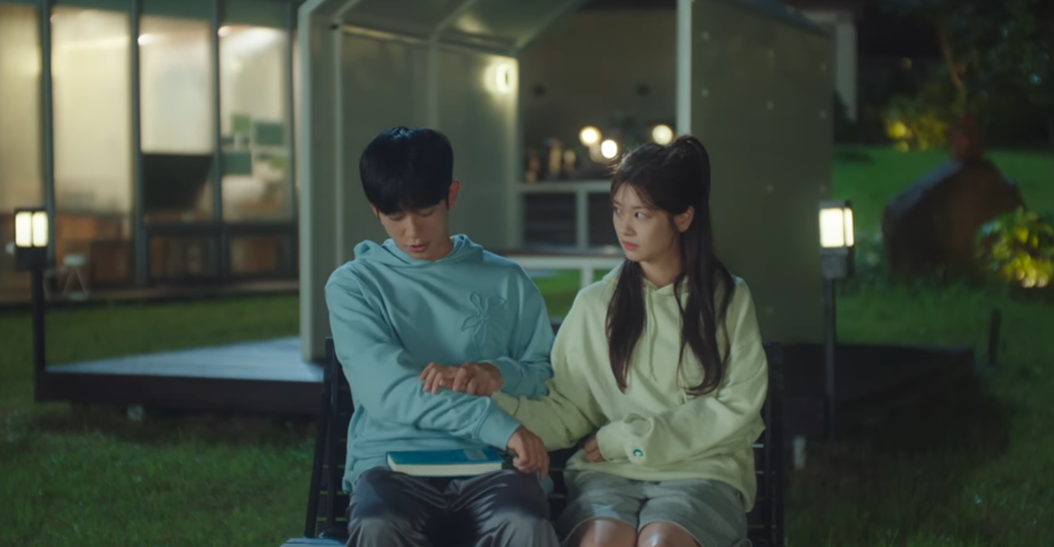 Love Next Door tập 12: Jung Hae In và Jung So Min có cảnh giường chiếu, netizen hú hét đòi cưới gấp