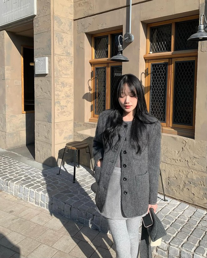 Hot nhất mùa đông năm nay chính là 1 item vừa lạ vừa quen: Ai chưa mua chắc chắn Hot nhất mùa đông năm nay chính là 1 item vừa lạ vừa quen: Ai chưa mua chắc chắn