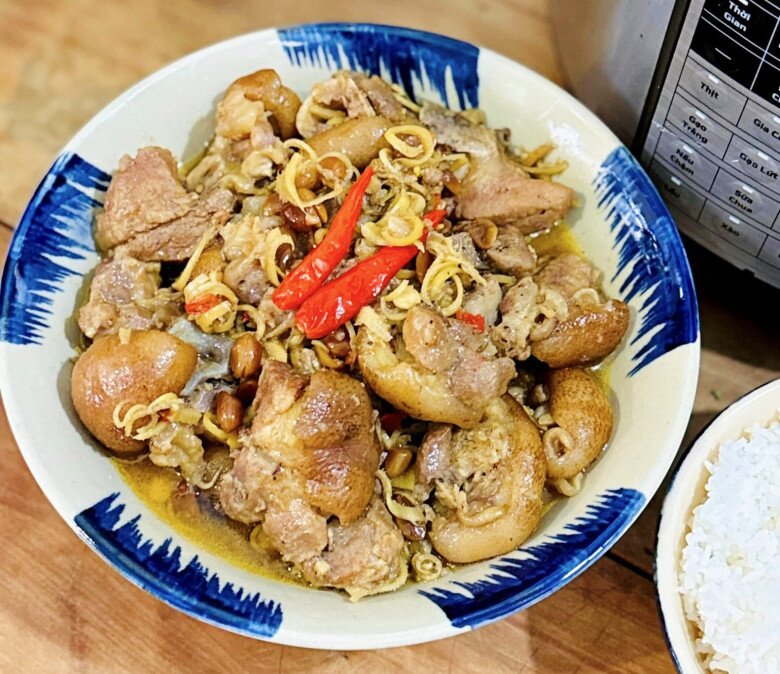 Trời lạnh, học mẹ đảm làm chân giò giả cầy thơm nức, đậm đà ăn với cơm hay bún đều ngon Trời lạnh, học mẹ đảm làm chân giò giả cầy thơm nức, đậm đà ăn với cơm hay bún đều ngon - 5