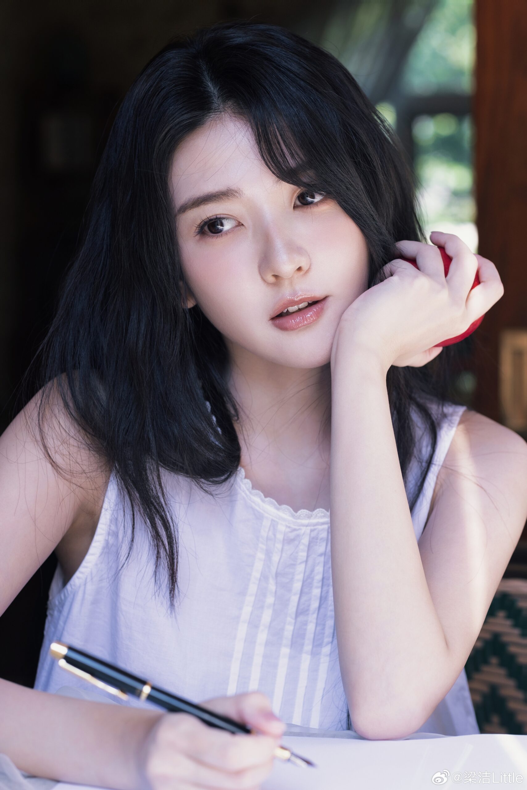 1 cặp đôi phim giả tình thật bí mật yêu nhau 5 năm: Nhà gái vừa đẹp vừa diễn đỉnh, nhà trai được o bế nhất showbiz