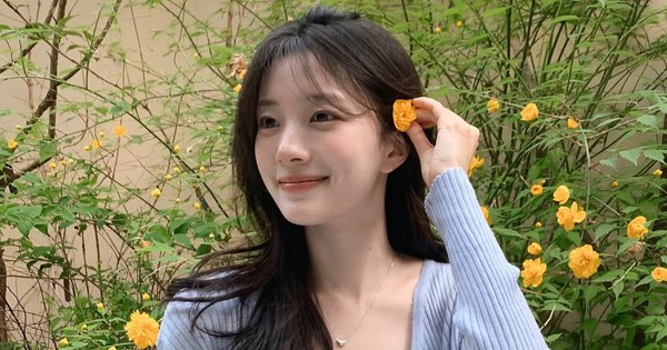 4 nước hoa sáp nhỏ gọn, tiện lợi mang trong túi xách hàng ngày