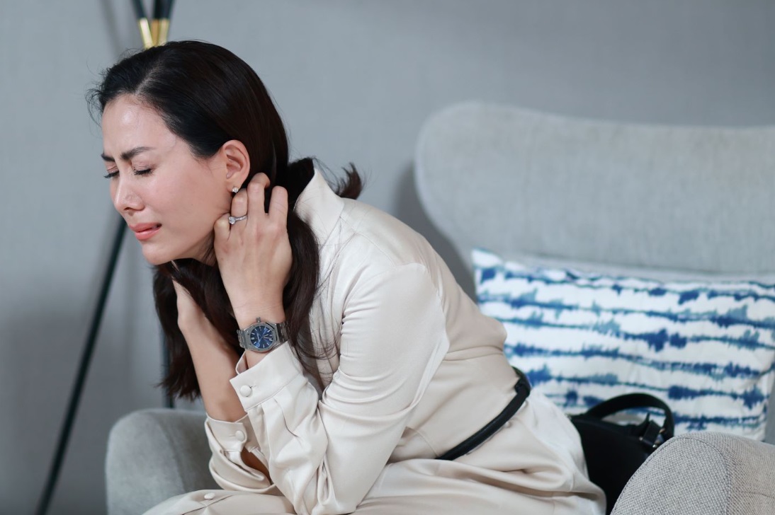 9 năm tìm chồng cho con gái, lòng tôi quặn đau khi nghe được cuộc nói chuyện điện thoại của các con vào lúc nửa đêm- Ảnh 1. 9 năm tìm chồng cho con gái, lòng tôi quặn đau khi nghe được cuộc nói chuyện điện thoại của các con vào lúc nửa đêm- Ảnh 1.
