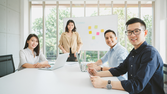 Ai cũng có thể trở thành “người vô hình” nơi công sở, làm NGAY 4 điều này để trở thành tâm giao của lãnh đạo, sự nghiệp thăng tiến không cản nổi- Ảnh 4. Ai cũng có thể trở thành “người vô hình” nơi công sở, làm NGAY 4 điều này để trở thành tâm giao của lãnh đạo, sự nghiệp thăng tiến không cản nổi- Ảnh 4.