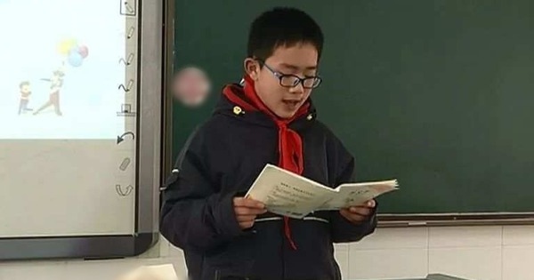 Bài tập làm văn của học sinh lớp 5 khiến người mẹ xấu hổ thú nhận: "Vợ chồng tôi cạn tình, con tôi lại là người gánh chịu"