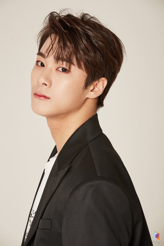 Điểm trùng hợp đáng buồn giữa Kim Sae Ron - Moonbin (ASTRO) và Sulli - Goo Hara, những thần tượng đã ra đi mãi mãi ở độ tuổi còn rất trẻ- Ảnh 3. Điểm trùng hợp đáng buồn giữa Kim Sae Ron - Moonbin (ASTRO) và Sulli - Goo Hara, những thần tượng đã ra đi mãi mãi ở độ tuổi còn rất trẻ- Ảnh 3.