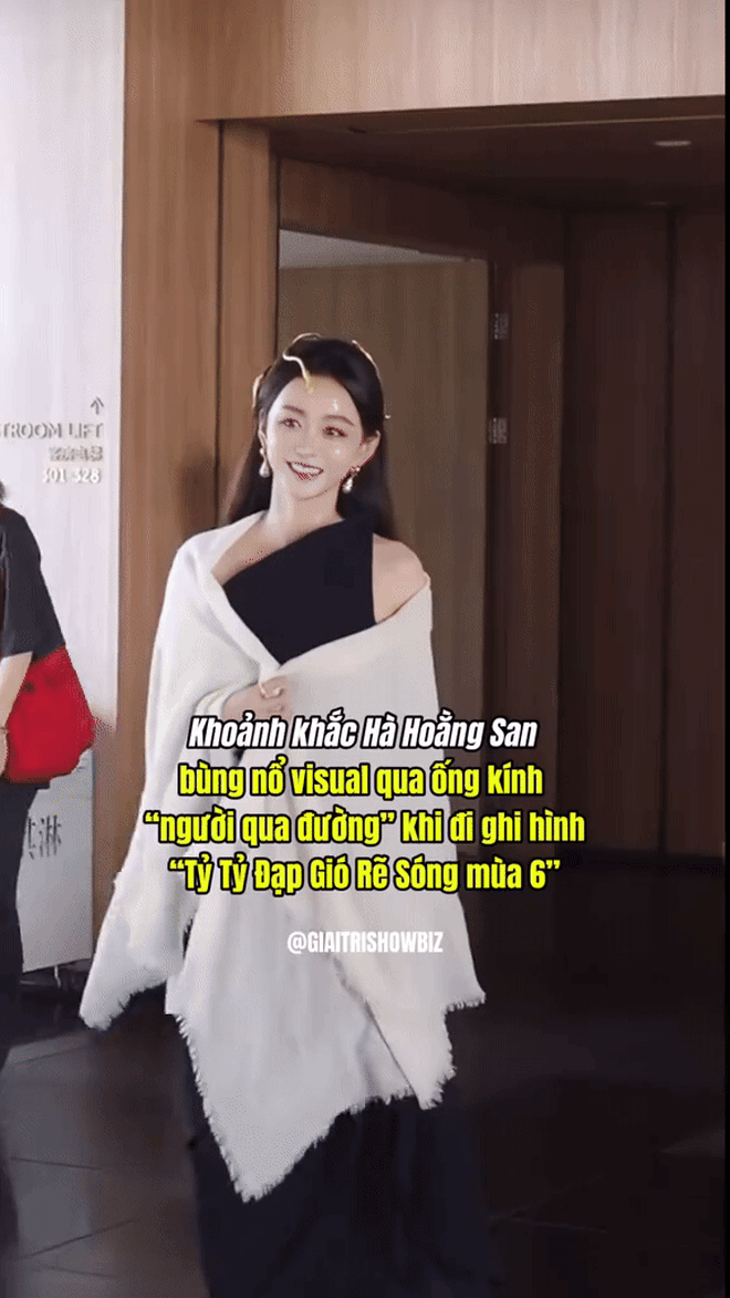 Đối thủ Lưu Diệc Phi và Châu Tấn “đóng băng nhan sắc” giỏi vô cùng- Ảnh 6. Đối thủ Lưu Diệc Phi và Châu Tấn “đóng băng nhan sắc” giỏi vô cùng- Ảnh 6.