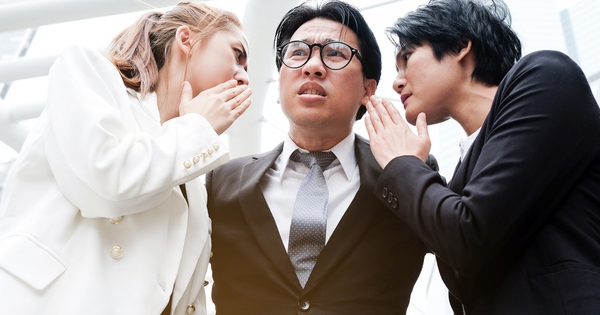 “Im lặng là vàng”: 3 tình huống khi sự im lặng chính là VÀNG RÒNG, thể hiện EQ cao đỉnh chóp