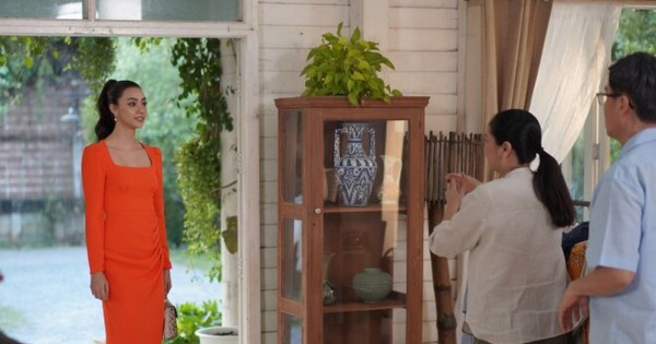 Lì xì cháu 200 nghìn đồng, tôi choáng nặng với câu nói "phũ" của chị dâu