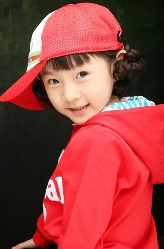 Tiếc cho visual Kim Sae Ron: Ngày bé không được đánh giá cao, sau này thành mỹ nữ có body đẳng cấp- Ảnh 2. Tiếc cho visual Kim Sae Ron: Ngày bé không được đánh giá cao, sau này thành mỹ nữ có body đẳng cấp- Ảnh 2.