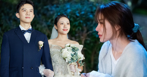 7 năm cưới mà không có con, ra tòa ly hôn vợ chồng ôm nhau khóc rưng rức: "Cái giá của hạnh phúc sao đắt quá!"
