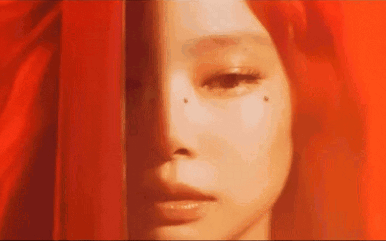 Jennie dính “kiếp nạn”