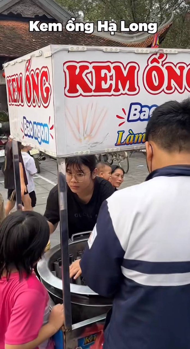 Khách Tây cầm 100k "ăn sập" quê NS Xuân Hinh, một món bình dân bị nói "mua đắt rồi" khiến người bản địa buộc lên tiếng giải thích- Ảnh 6. Khách Tây cầm 100k "ăn sập" quê NS Xuân Hinh, một món bình dân bị nói "mua đắt rồi" khiến người bản địa buộc lên tiếng giải thích- Ảnh 6.