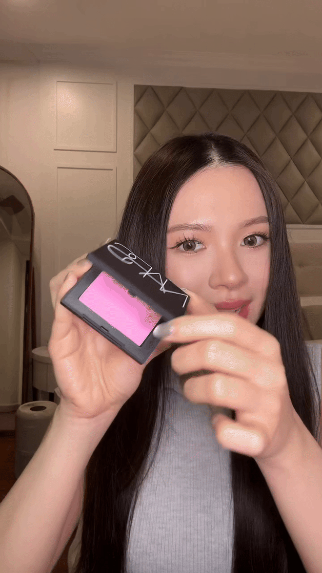 Từng là "tượng đài" trong làng makeup, Make Up For Ever giờ đâu mất rồi?- Ảnh 34. Từng là "tượng đài" trong làng makeup, Make Up For Ever giờ đâu mất rồi?- Ảnh 34.