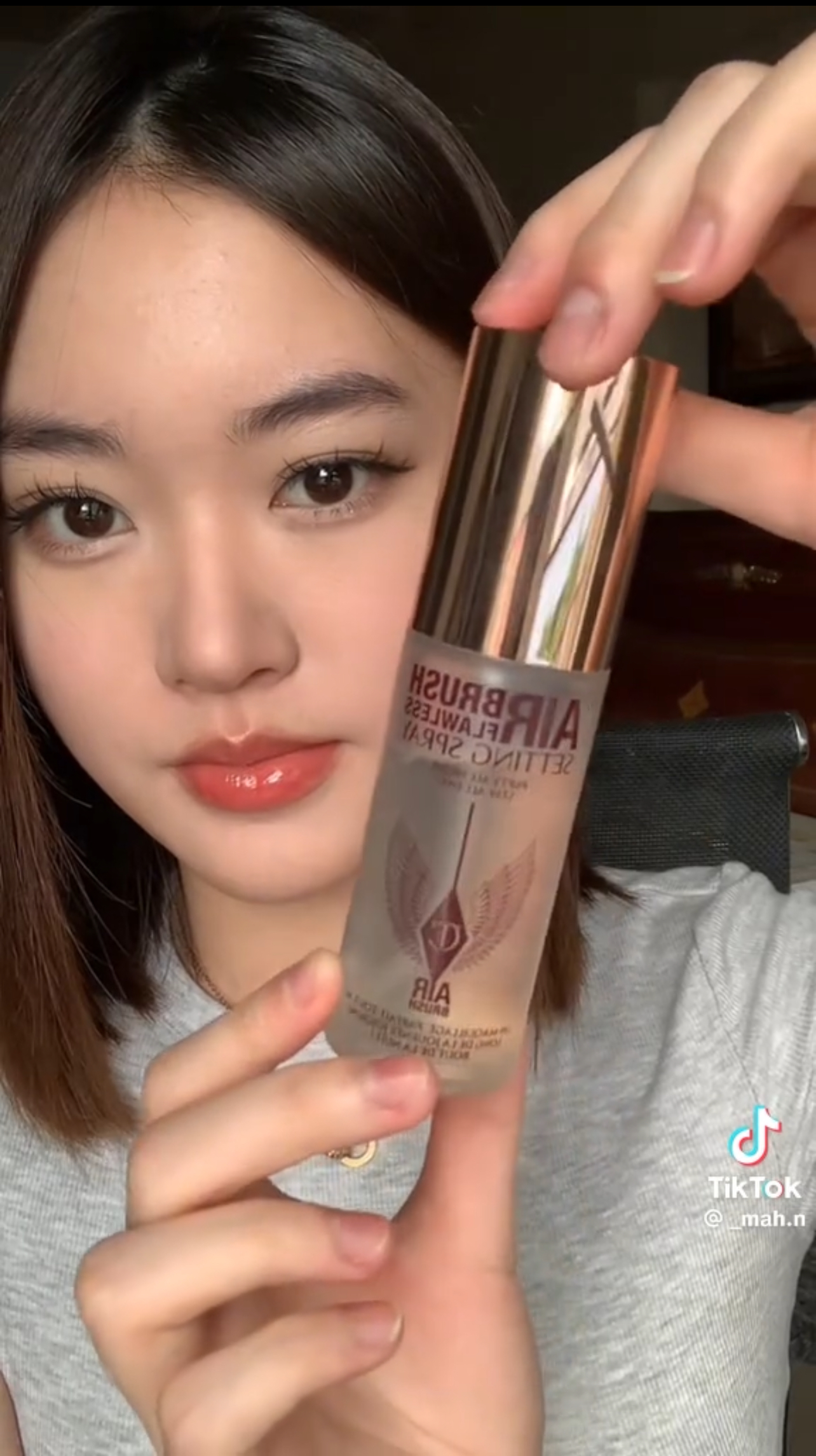 Từng là "tượng đài" trong làng makeup, Make Up For Ever giờ đâu mất rồi? Từng là "tượng đài" trong làng makeup, Make Up For Ever giờ đâu mất rồi?