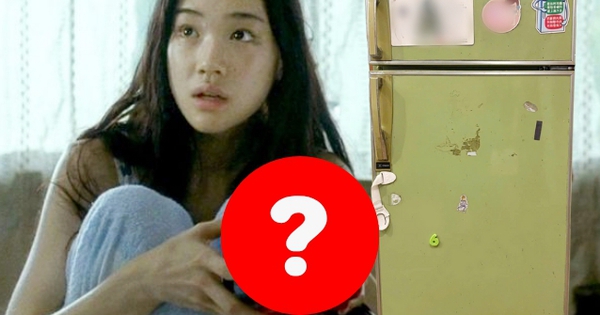 Mẹ chồng vội bê mâm cơm cất đi khi vừa nghe tiếng con dâu, điều cay đắng hiện ra lù lù trong ngăn mát tủ lạnh